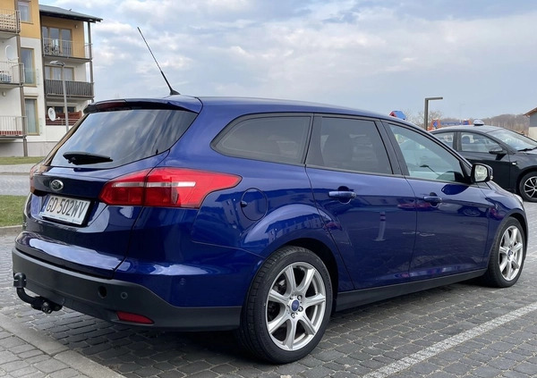 Ford Focus cena 39900 przebieg: 157000, rok produkcji 2016 z Gdańsk małe 154